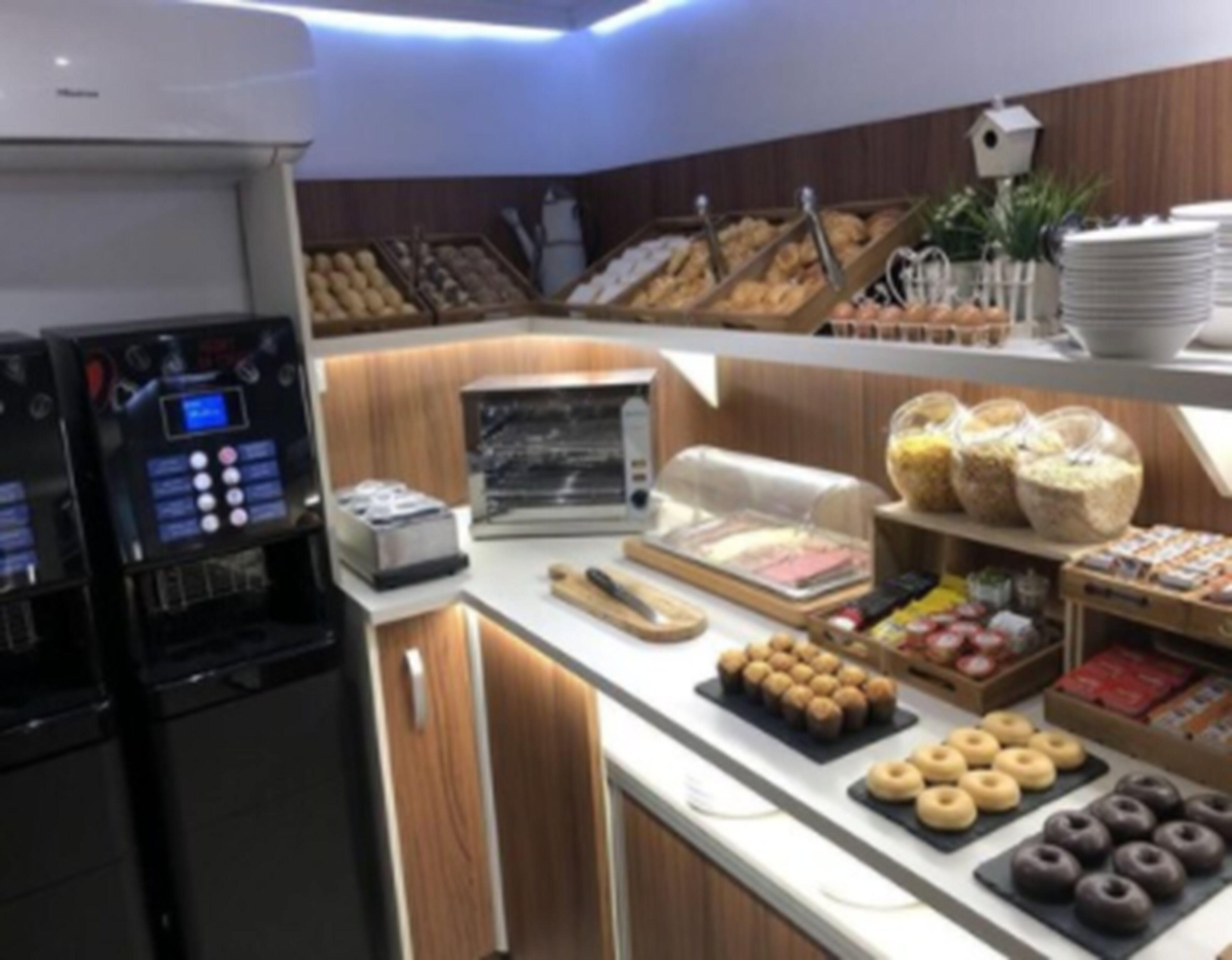 Sweet Hotel Continental — Photos 3
